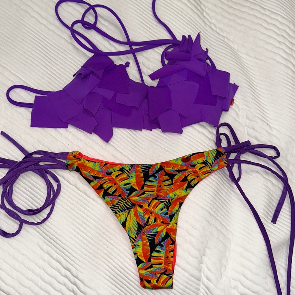 Bikini Set - image 1